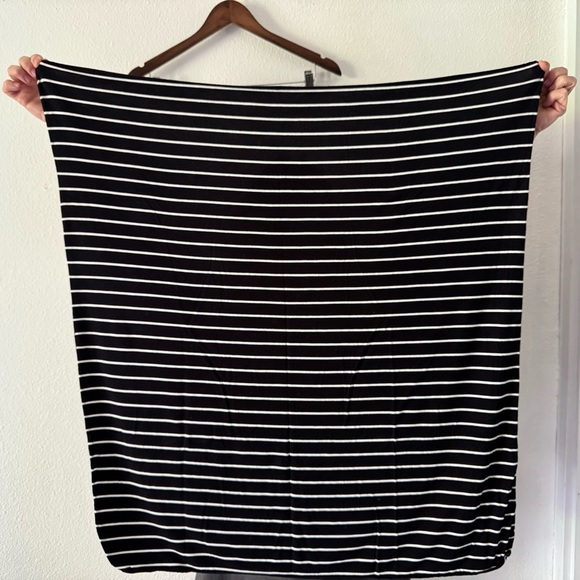 Cozy Soft Striped Cotton Stretch Baby Swaddle Blanket 35โx35โ Minimalist Modern - Picture 4 of 4